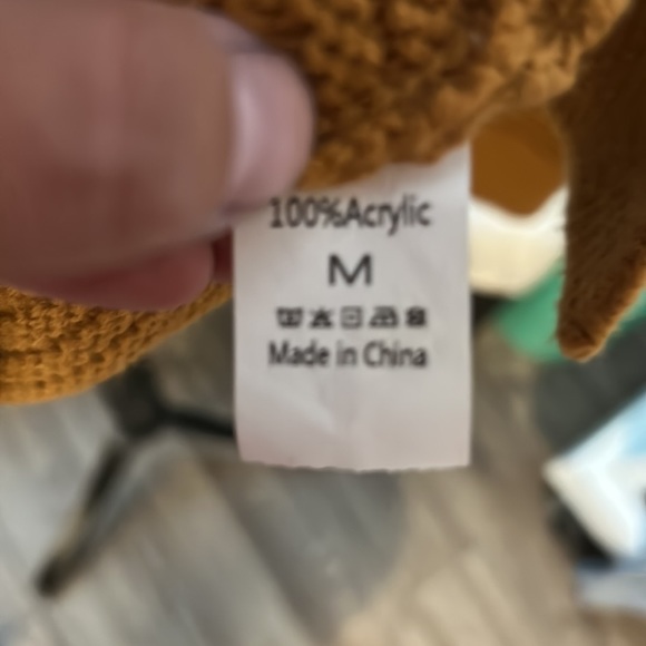 BEAUTIFUL mustard yellow long sweater with a turtleneck size M - Picture 15 of 15